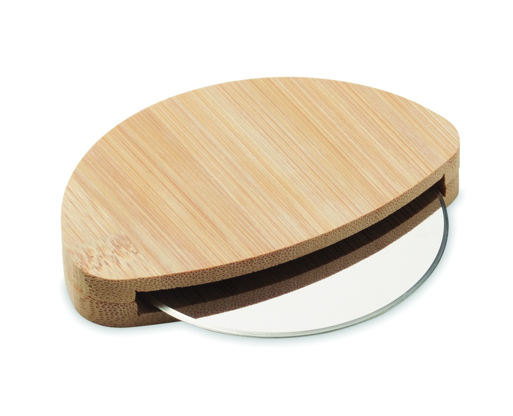 Tagliapizza rotondo con bambù